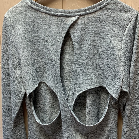 90 Degree by Reflex Top - Picture 8 of 13